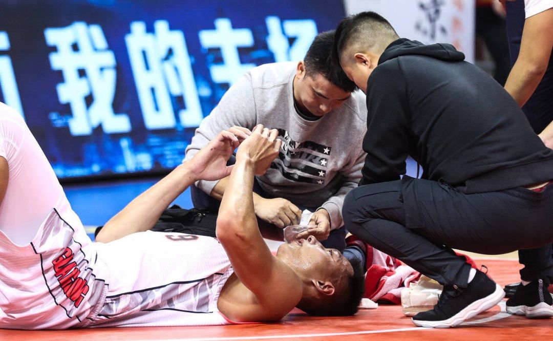 密尔沃基雄鹿vs波士顿凯尔特人